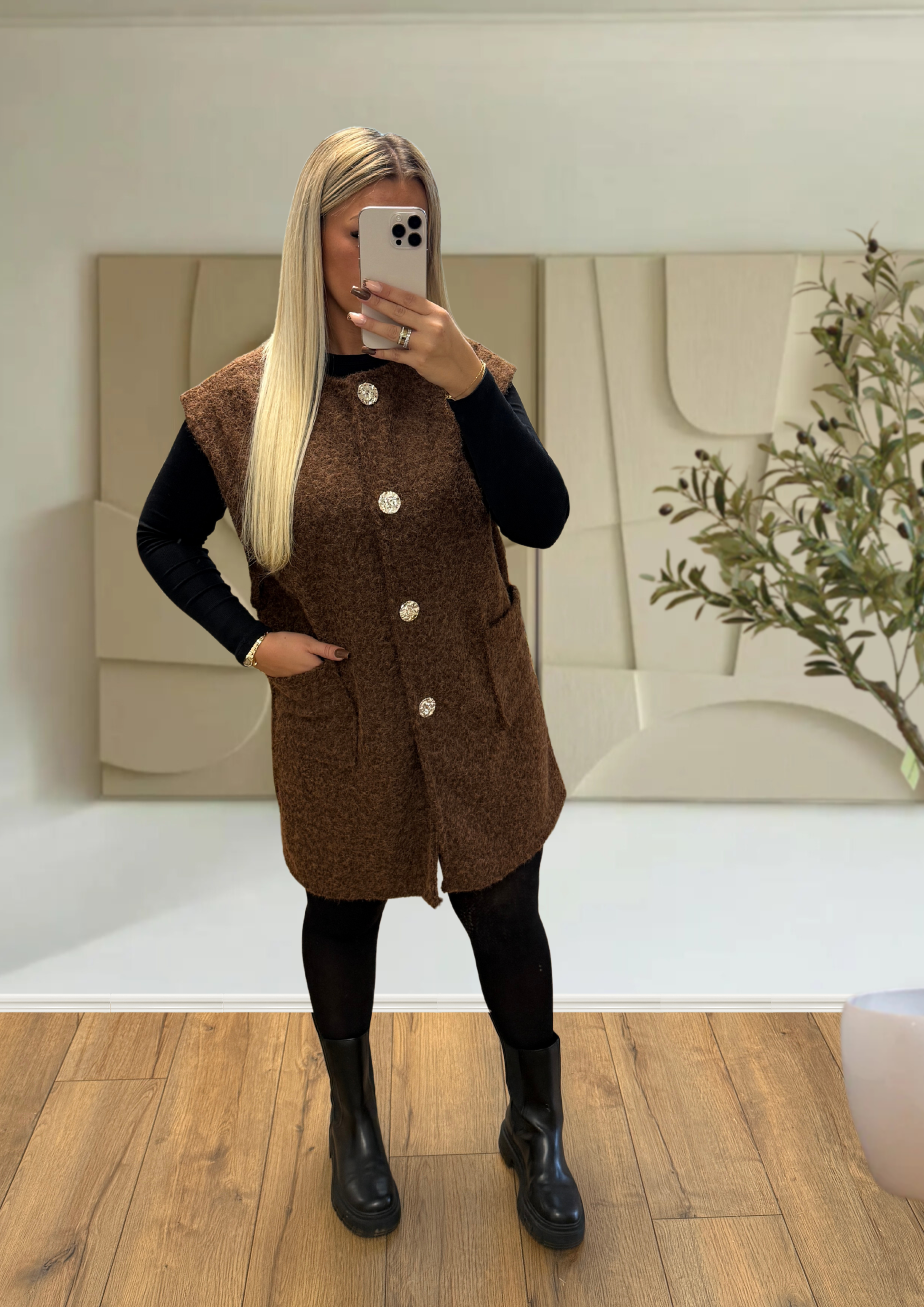 ROBE A BOUTON CHOCOLAT