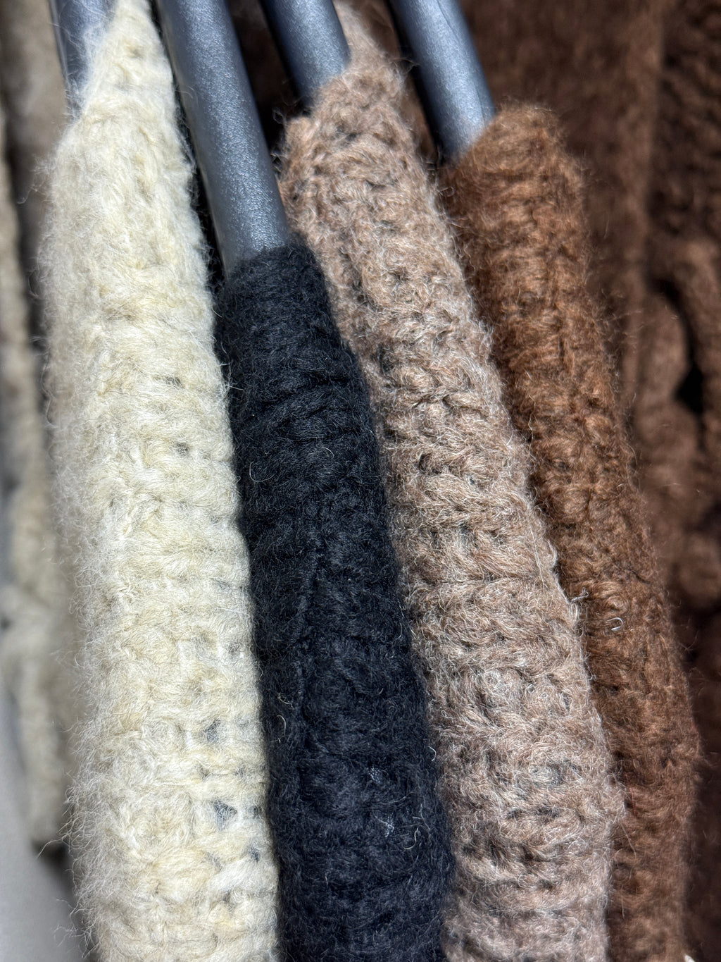 GILET À NOEUD TAUPE